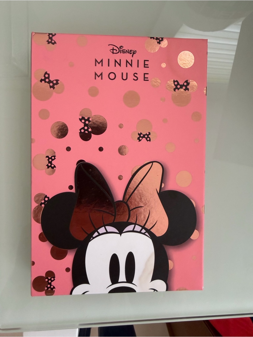 Disney Minnie Mouse Pink Metallic Bow Makeup
